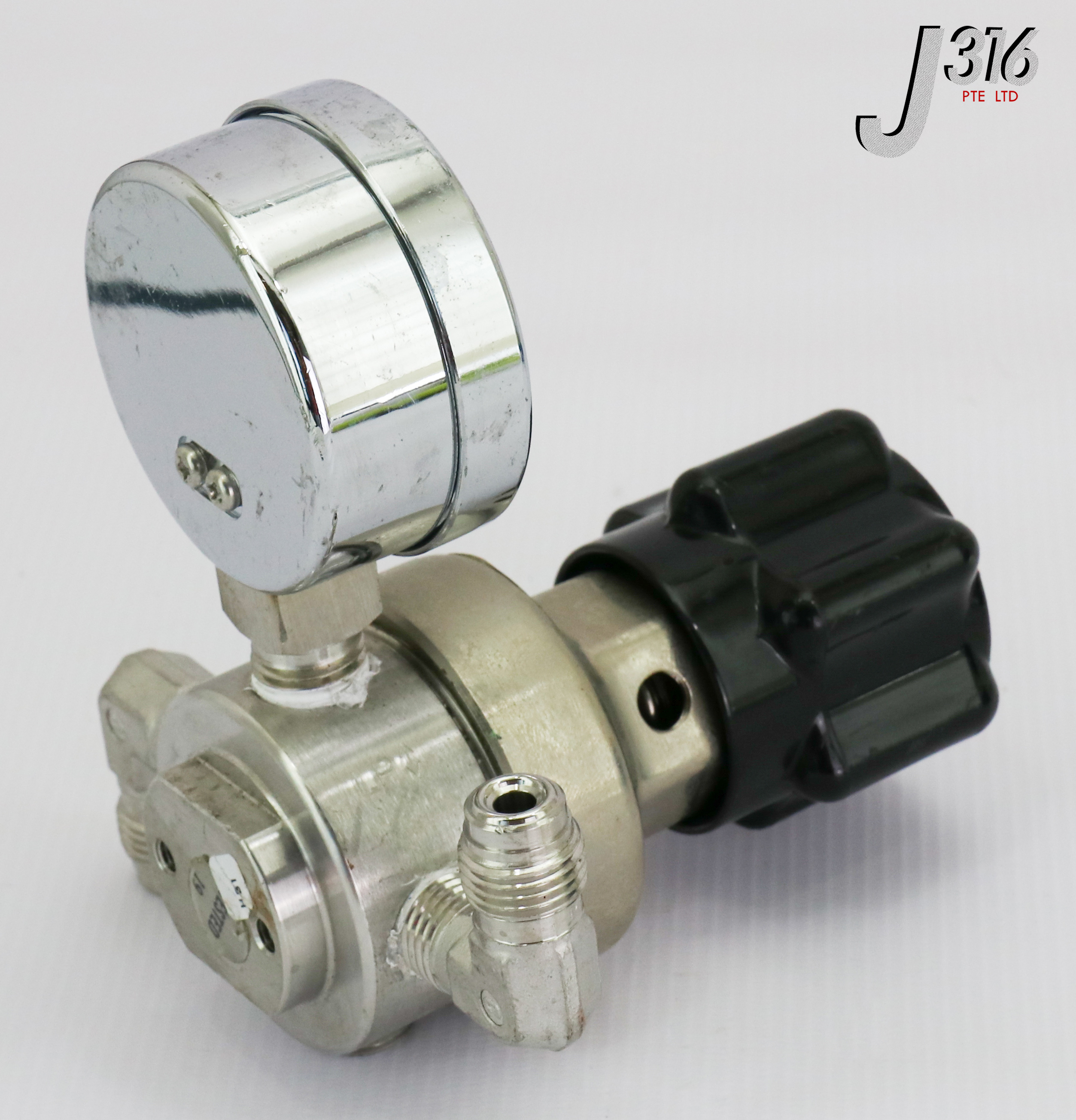 16817 VERIFLO PR REG 41300420 W/ PR GAUGE MAX INLET 3000PSI IR400S